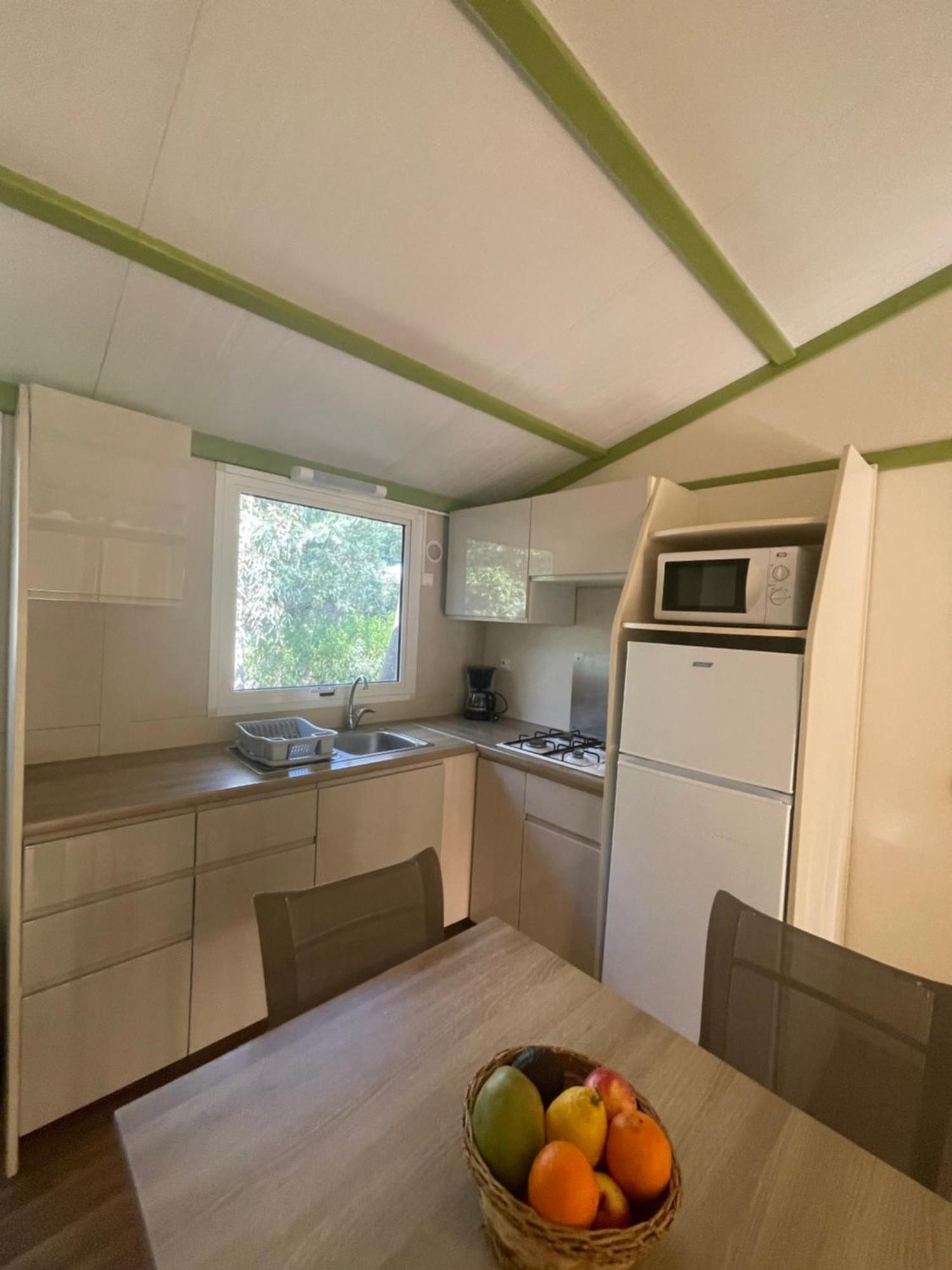 Camping La Cle Des Champs Calvi  Zewnętrze zdjęcie